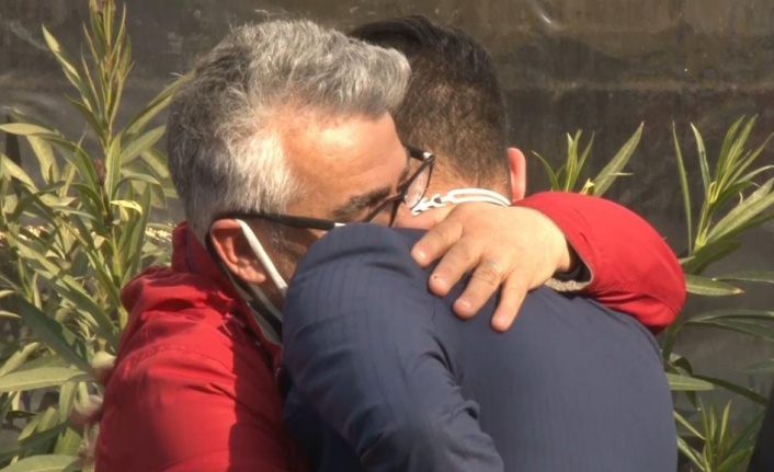 Mahra'nın ölüm haberini alan babayı yakınları teselli etti