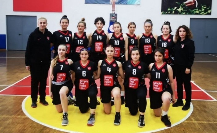 Alanya Belediyesporlu kızlar finale çıktı