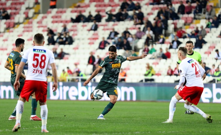 Alanyaspor, Sivasspor'a 1-0 mağlup oldu
