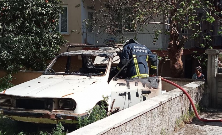 Antalya’da araç yangını