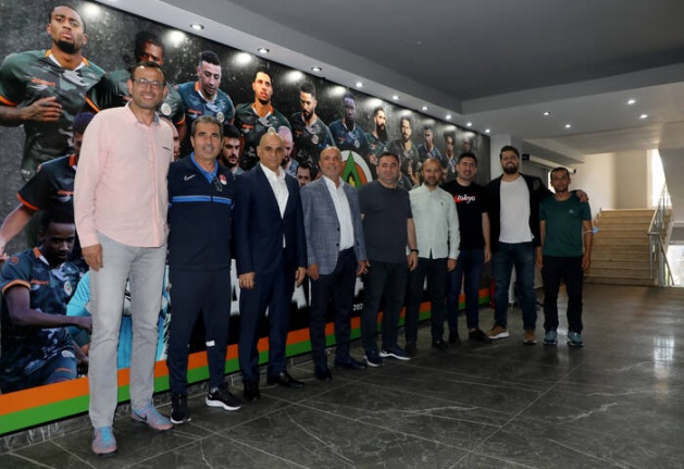 Atletizm Federasyonu’ndan Başkan Çavuşoğlu'na ziyaret