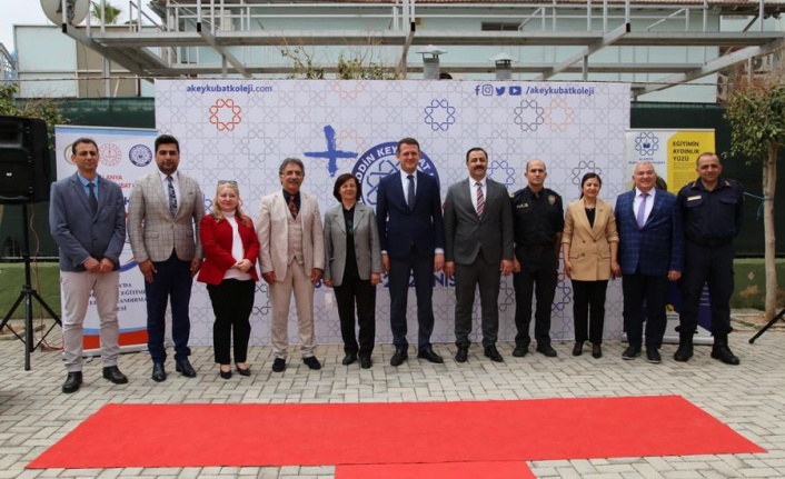 Kariyer günlerinde gazetecilik konuşuldu 