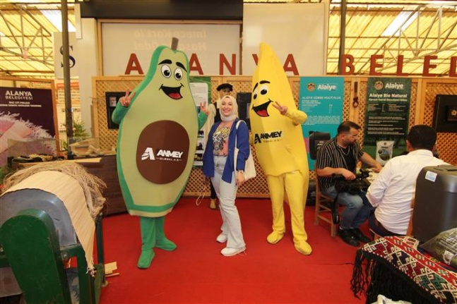 Alanya Belediyesi'nin tescilli projesi 'Muz Lifi' 13. Tarım Fuarında