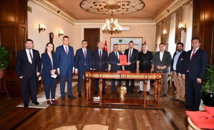 Alanya'ya 20 derslikli okul yaptıracak