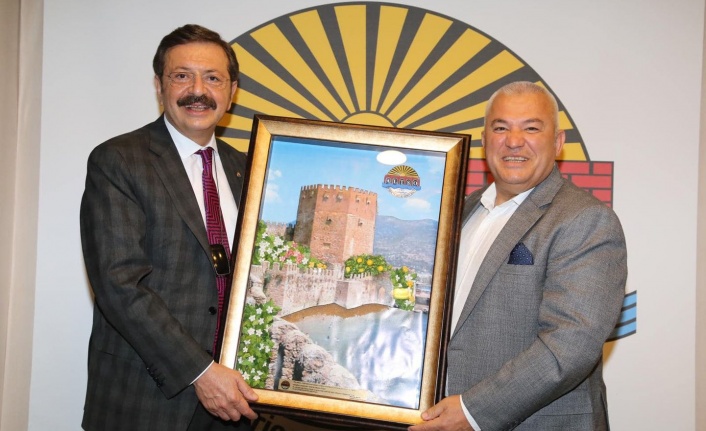 Başkan Şahin TOBB Başkanı Hisarcıklıoğlu'nu ağırladı
