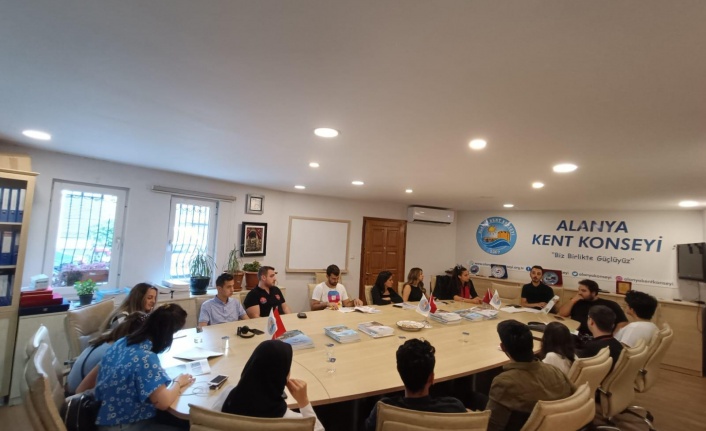 Gençlik Meclisi gençlerin sorunlarını rapor etti