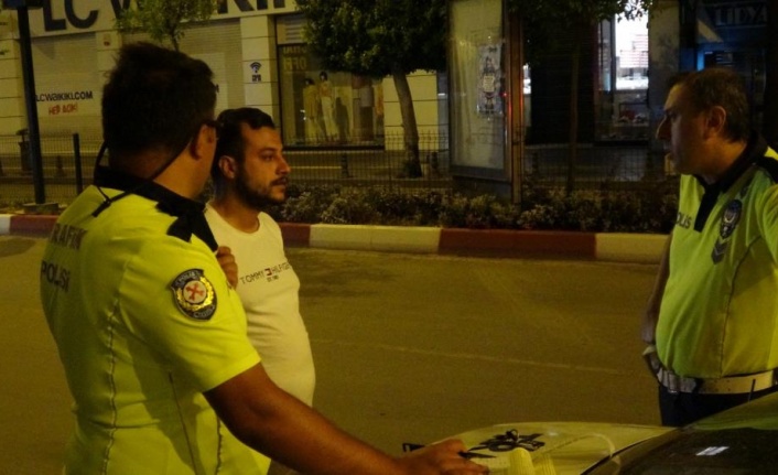 Hem alkollü hem aday sürücü çıktı, polise sorduğu soruyla şaşkına çevirdi