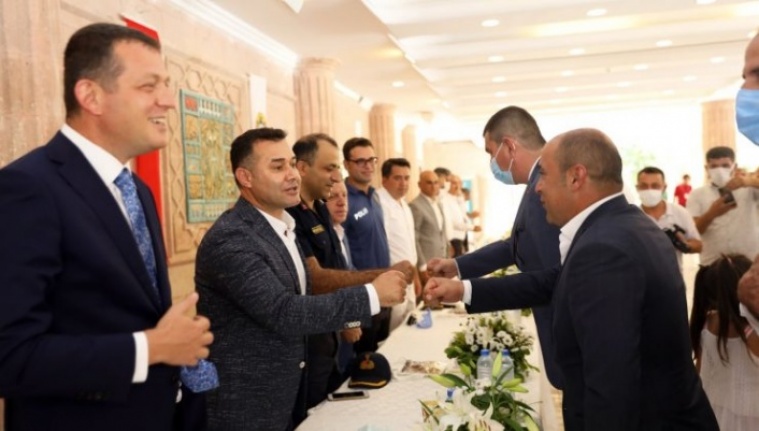 İşte Alanya’da protokol ve partilerin bayramlaşma saatleri