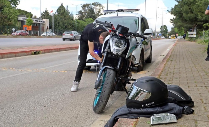 Otomobilin çarpıp kaçtığı yaralı genç, yeni aldığı motosikletini bırakmamak için hastaneye gitmedi