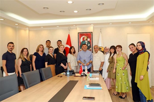 Alanya'da ihtiyaç sahiplerine yönelik yapılan çalışmalar Türkiye'ye örnek oluyor