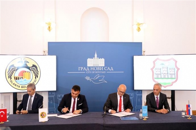 Alanya ve Sırbistan'ın Novi Sad kenti arasında iş birliği anlaşması imzalandı