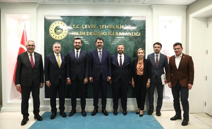 Başkan Toklu'dan TOKİ ve tapu atağı