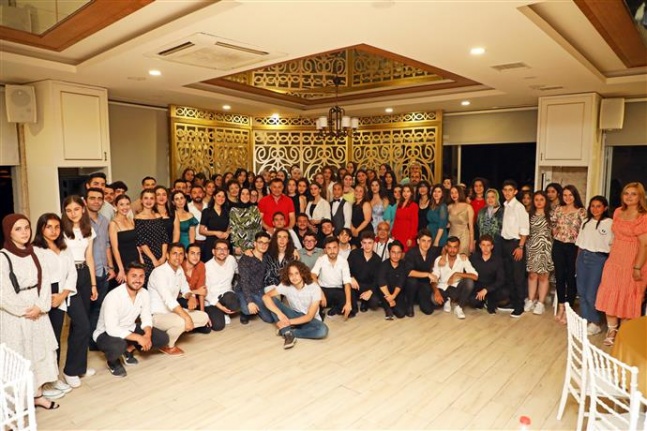 Başkan Yücel Alanya'ya kazandırdığı 2 kurumun öğrencileriyle buluştu