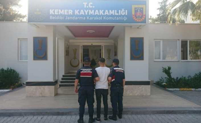 Çeşitli suçlardan 12 yıl hapis cezası bulunan firarı yakalandı