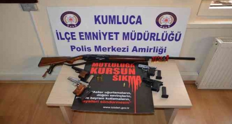 Düğün konvoyunda silah kullanmaları pahalıya mal oldu