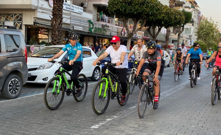 Dünya Bisiklet Günü'nde Alanya’da pedal çevirdiler