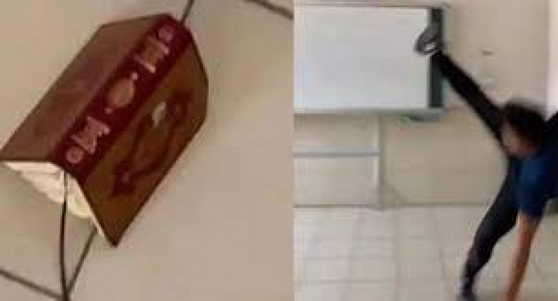 Kur-anı Kerime tekme atılan okulun müdürü ve nöbetçi yardımcısı görevinden uzaklaştırıldı