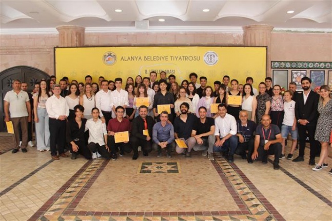 Liseler Arası Tiyatro Şenliği teşekkür töreni ile son buldu