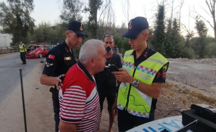 Alkollü halde köprü korkuluklarına çarptı, 'Şaştım kaldım' dedi