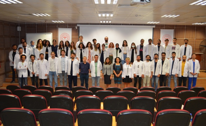 ALKÜ EAH'da ilk intörn doktorlar eğitimlerine başladı