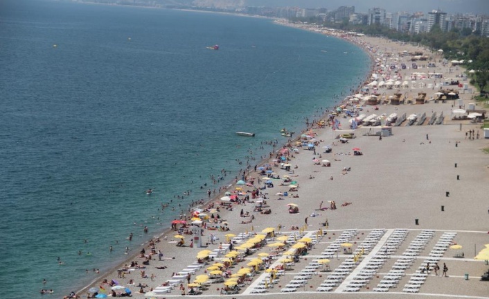 Antalya bu yıl 3 milyon Alman turist bekliyor