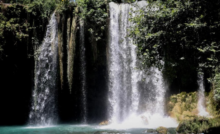 Korona virüs şüphelisi yarasalardan elde edilen gübre Düden Şelalesi’ne ilaç oldu