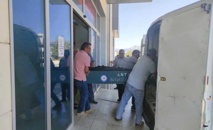 Satıp otomobil almayı düşündüğü motosikletle karıştığı kazada arkadaşıyla birlikte hayatını kaybetti