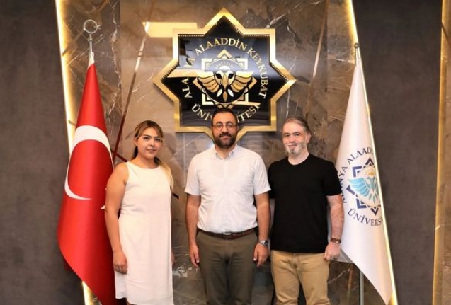 ALKÜ Rektörlüğü ile Aydın Kurs Alanya arasında protokol imzalandı