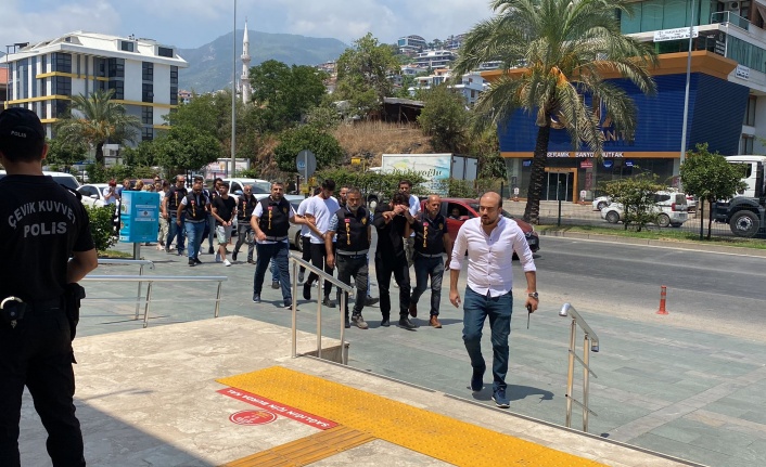 Alanya’da polisten suç örgütüne operasyon: 9 gözaltı