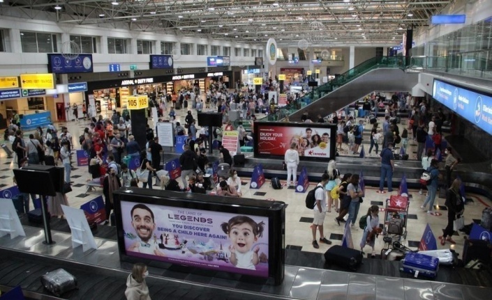 Antalya’ya havayoluyla gelen turist sayısı 7 milyona yaklaştı