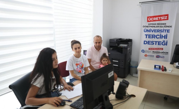 Büyükşehirden, üniversite adaylarına ücretsiz tercih desteği