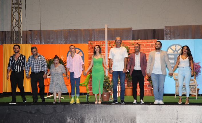 Karantina Aşıkları'na büyük ilgi