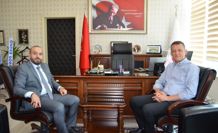 Kaymakam Ürkmezer'den Başhekim Karhan'a iade-i ziyaret