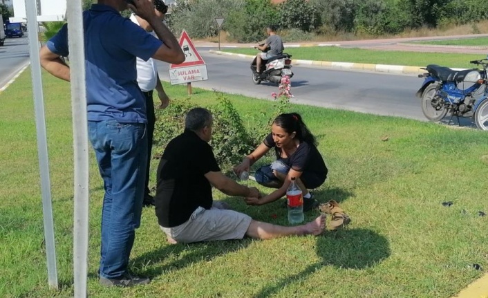 Meydana gelen kazalar marketçi kadını isyan ettirdi: “Bu kavşakta kaza görmekten bıktık”