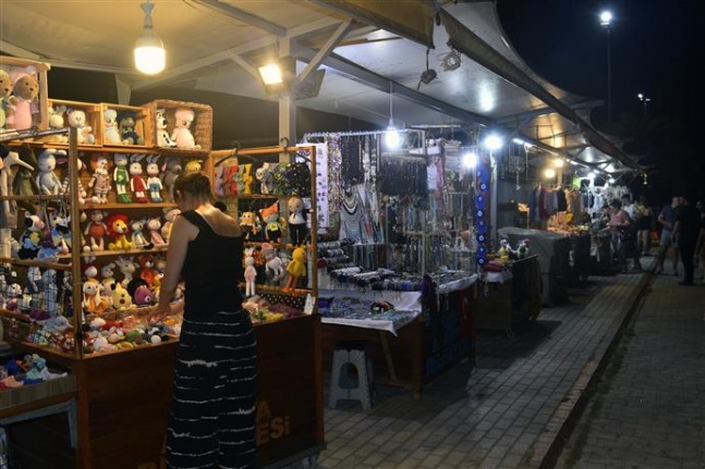 Yöresel ürünler Sanat Sokakları'nda hayat buluyor