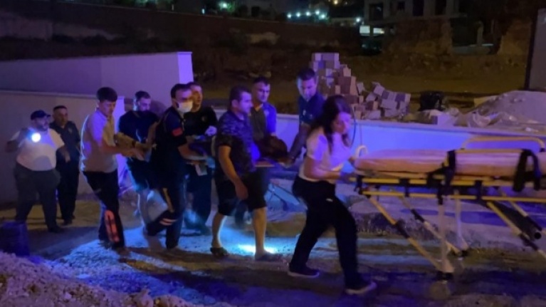 Alanya'da inşaatta kaza: 2 işçi yaralandı