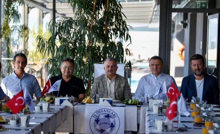 Antalya Valisi Ersin Yazıcı: “Çocuklarımız iyi insan olamazlarsa iyi bir doktor, iyi bir mühendis olamazlar”