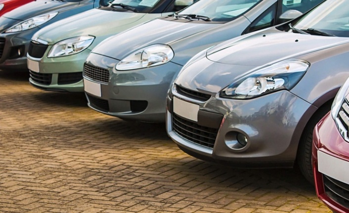Antalya’da otomobil piyasasında 6+6 hareketliliği: 3-5 bin TL’sine bakmadan satmaya başladılar