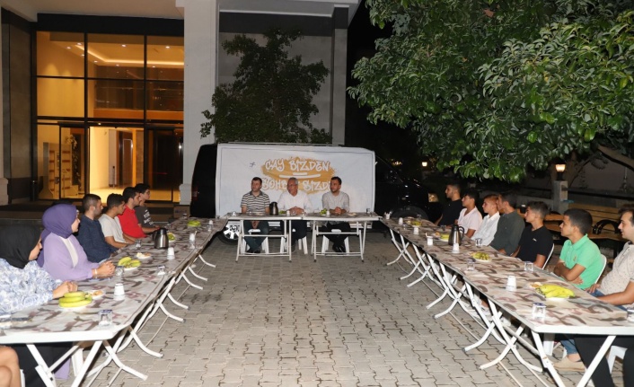 Başkan Toklu gençlerle buluştu