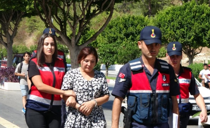 Kadınlara zorla fuhuş yaptıran yabancı uyruklu kadın tutuklandı