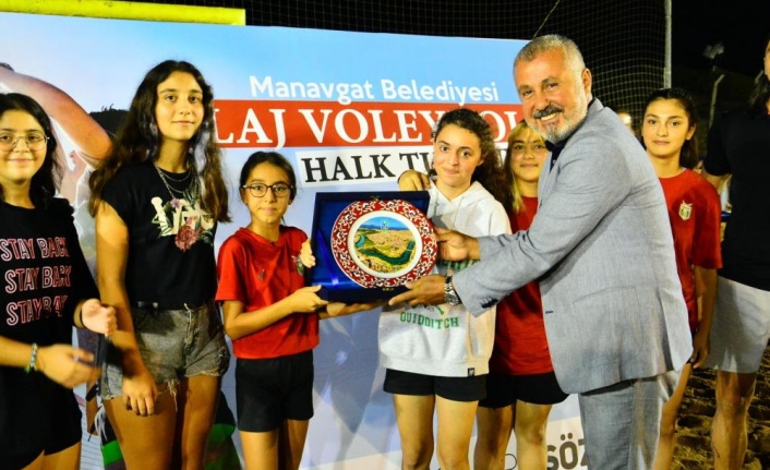 Manavgat’ta plaj voleybolu şöleni sona erdi