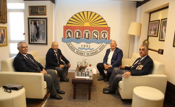 Şahin'den Kıbrıs gazilerine jest