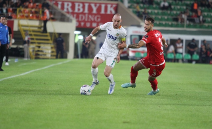 Akdeniz derbisi Alanya'nın