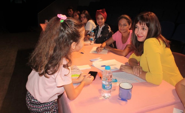 Alanya Belediyesi tiyatro müdürlüğü “ücretsiz drama kursları” başladı