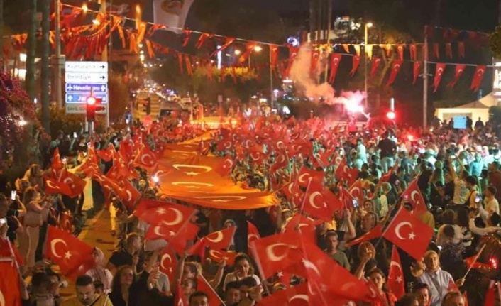 Alanya'da Cumhuriyet'in 99. yılı Fener Alayı ve konserlerle kutlanacak