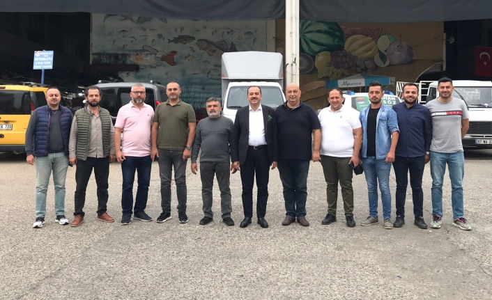 ALTSO Başkan Adayı Tunahan Toksöz, Alanya Halk Pazarı ve Balıkçı Hali'ni ziyaret etti