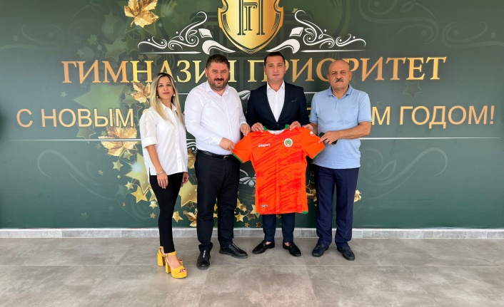 ALTSO Başkan Adayı Gömeç'e eğitim camiasından destek