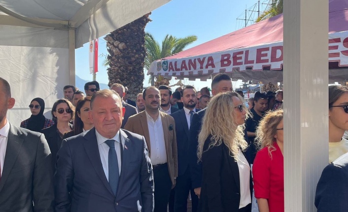 ALTSO Başkan Adayı Tunahan Toksöz: “Hep birlikte Türkiye Cumhuriyeti’nin 99. kuruluş yıl dönümüne kavuşmanın gurur ve heyecanı içindeyiz”