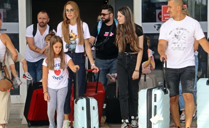 Antalya'da gelen turist sayısı 11 milyonu geçti