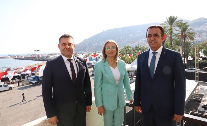 MHP Genel Başkan Yardımcısı Filiz Kılıç'tan Başkan Yücel'e ziyaret